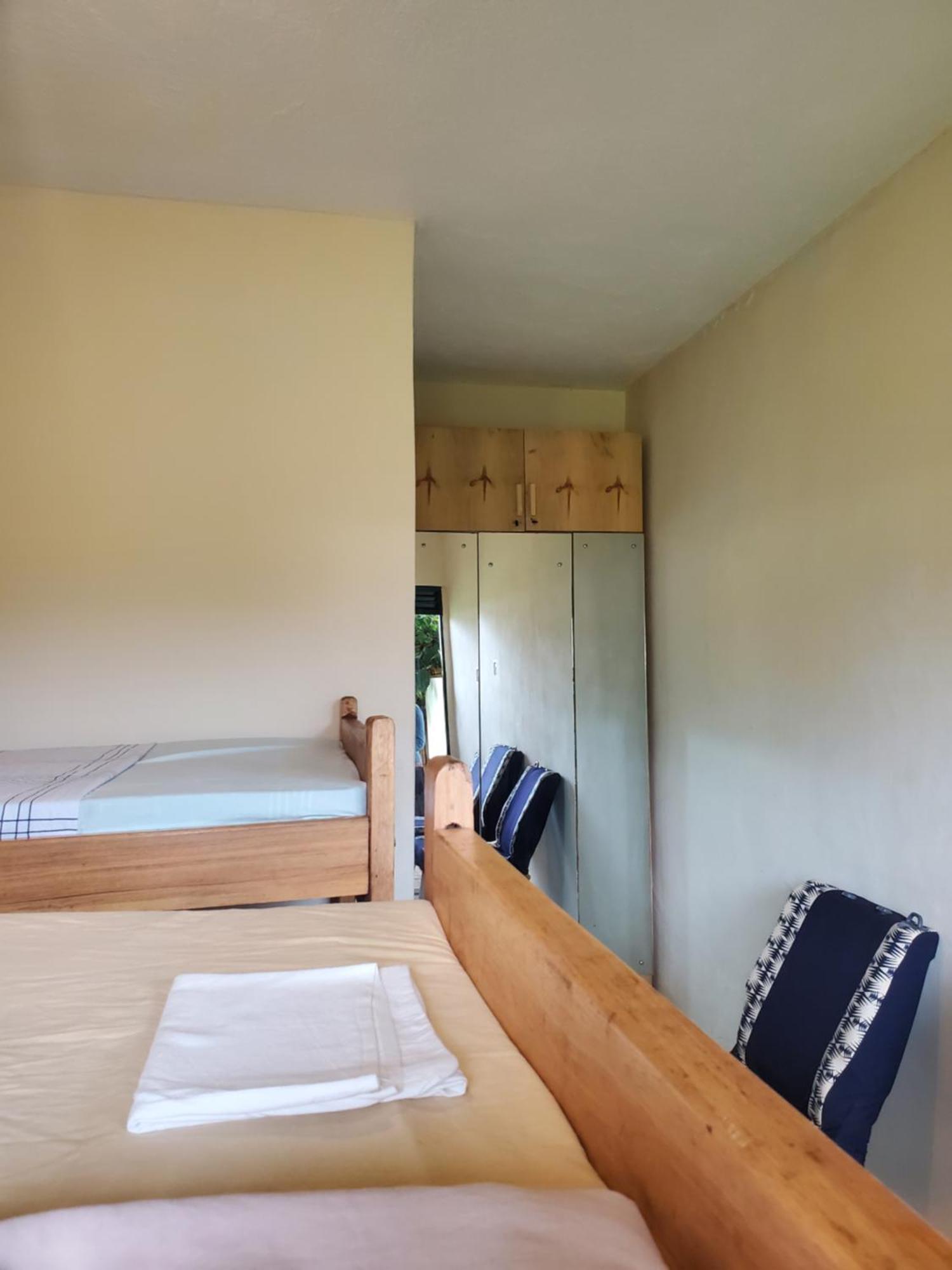 Gaia Eco Hub Bnb Fort Portal Luaran gambar