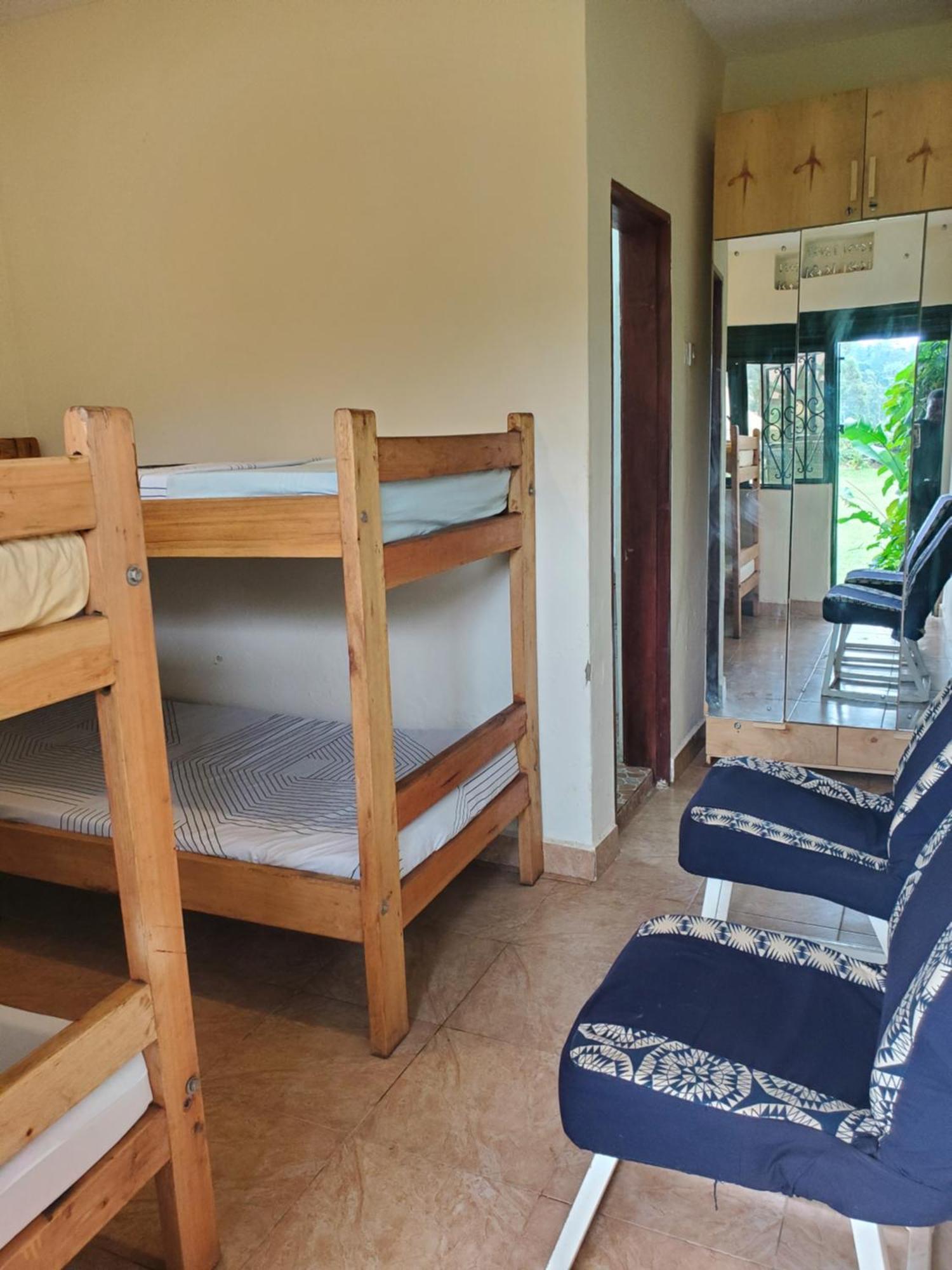 Gaia Eco Hub Bnb Fort Portal Luaran gambar