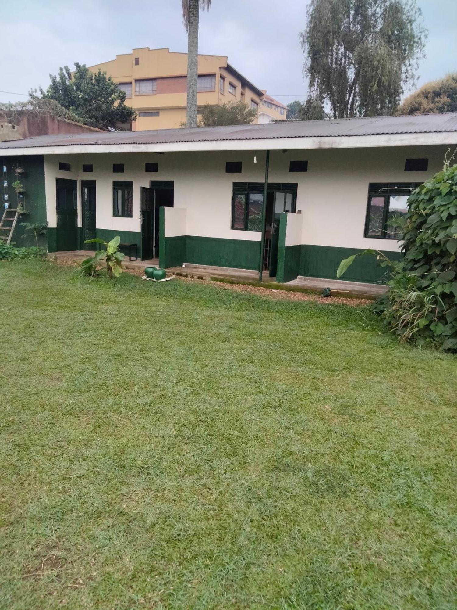 Gaia Eco Hub Bnb Fort Portal Luaran gambar