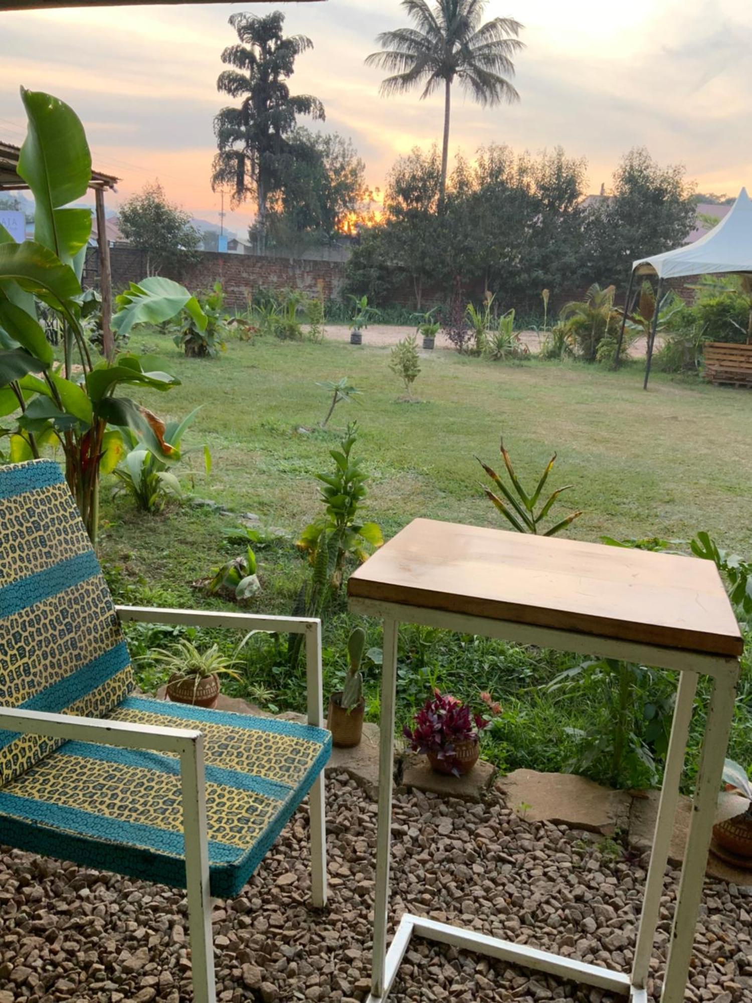 Gaia Eco Hub Bnb Fort Portal Luaran gambar